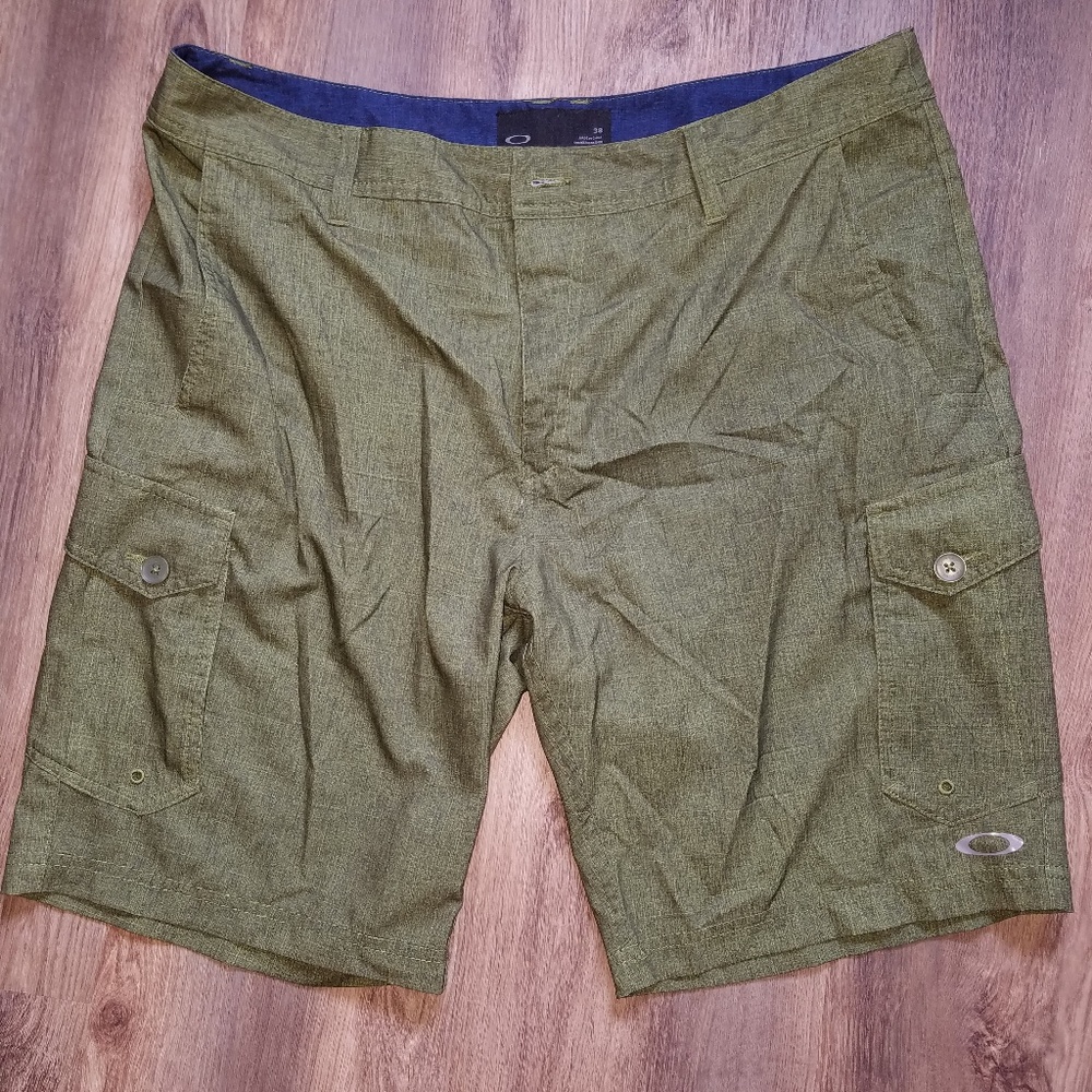 Men's Oakley shorts